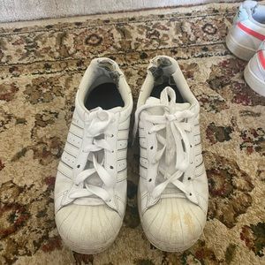 Adidas Superstar Sneakers